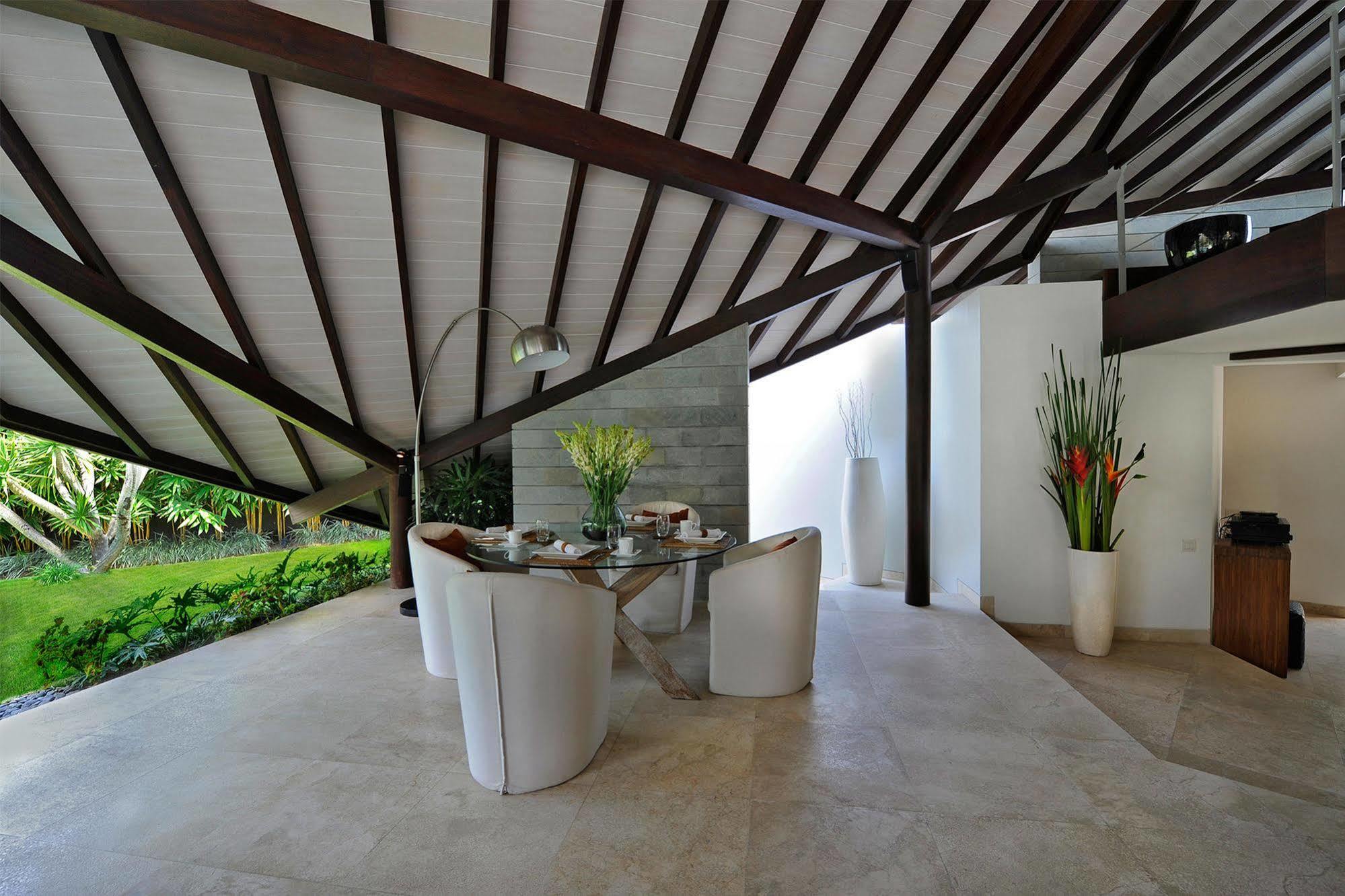 The Layar - Designer Villas And Spa, Chse Certified Seminyak Esterno foto